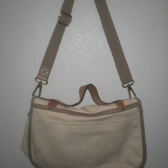 FOSSIL Brand  Computer Electronics  Book  Bag Messenger  Tan - Picture 3 of 11